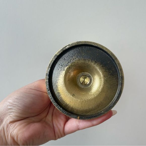 Heavy duty brass candlestick holder like  new‎ - Picture 3 of 4